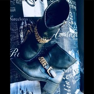LIKE NEW SAM & Libby Black Booties with gold chain